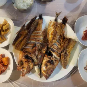 안인초가집 대표 사진