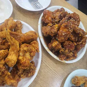 용성통닭 사진 2