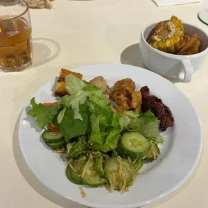 애슐리퀸즈 사진