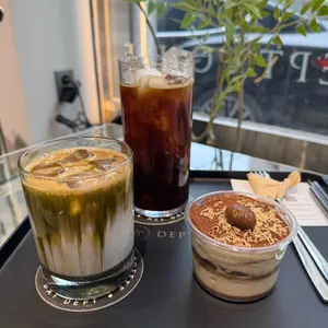 뎁트 커피 대표 사진