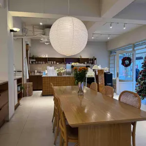 코모도 테이블 리뷰 사진