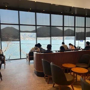 스타벅스 리뷰 사진