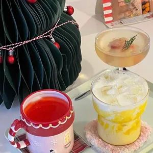 서서히이루어지는 리뷰 사진