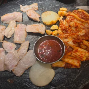 석암생소금구이 사진 2