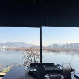 한강632Street 리뷰 사진