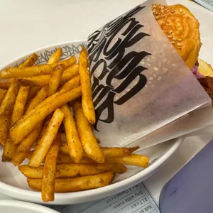 치킨버거클럽 사진