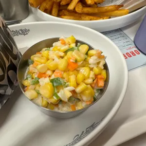 치킨버거클럽 사진