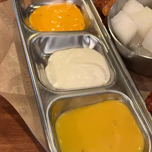 닭강정아 별관 홀 리뷰 사진