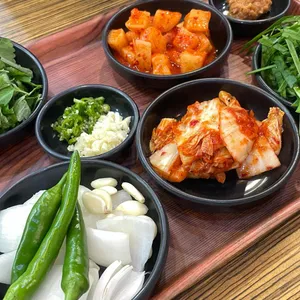 탐나는24시순대돼지국밥 사진 1