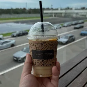 올리버브라운 리뷰 사진