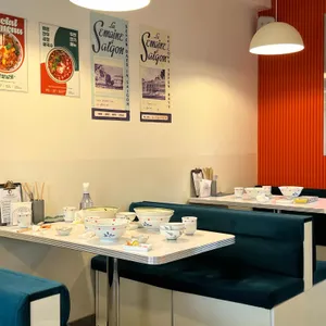 우엔 리뷰 사진