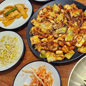 사월에밥상 사진