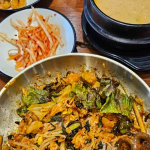 사월에밥상 사진