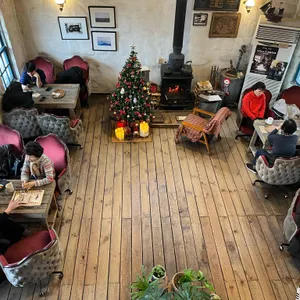 은빛비치는들 대표 사진