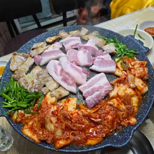 행복한식당 대표 사진