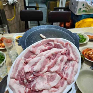 행복한식당 대표 사진