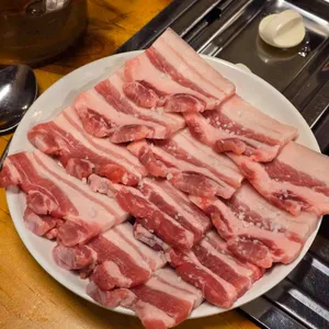 용머리식육 사진 1