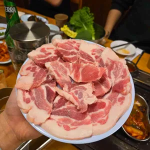 용머리식육 사진