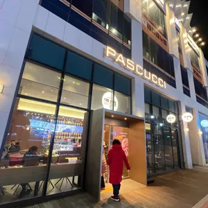 파스쿠찌 사진 2