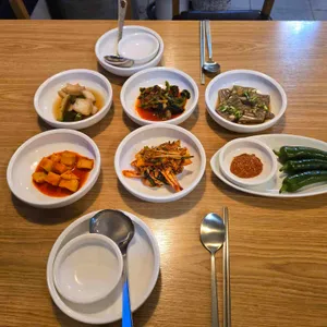 형과아우누룽지삼계탕&왕갈비탕 사진 1