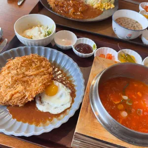 별달돈까스카페 사진 2