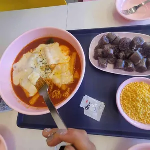 스텔라떡볶이 사진