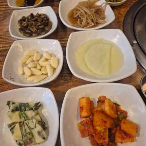 솔방구리 삼겹살 사진