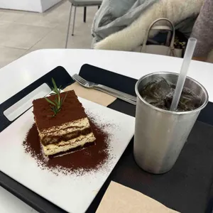 셀렉티드 닉스 사진 1