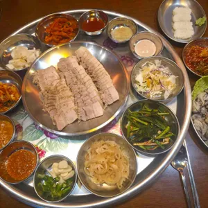 완미족발 대표 사진