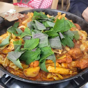 정통춘천닭갈비 사진