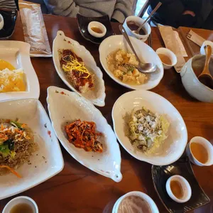 숲속의무릉도원 대표 사진