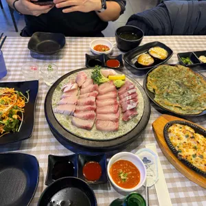 도툼횟집 사진 1