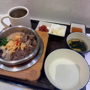 만학 현대백화점 사진 1