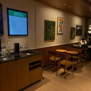 스타벅스 대표 사진