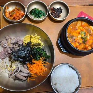 명가의 뜰 사진 2