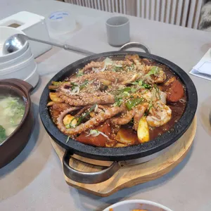 김근호 해물 한정식 사진