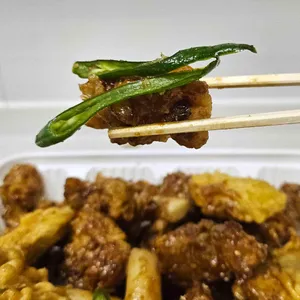 모아통닭 사진 2