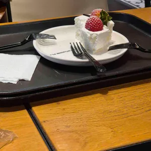 투썸플레이스 리뷰 사진