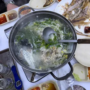 윤가네수산 대표 사진