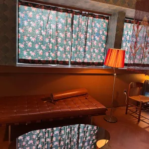 하우스오브바이닐 리뷰 사진