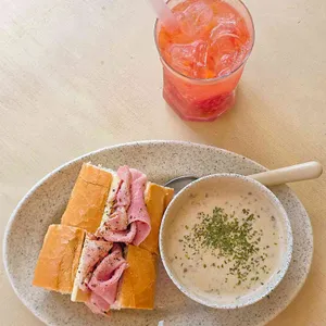 로스트로비 사진