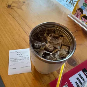 메가커피 리뷰 사진