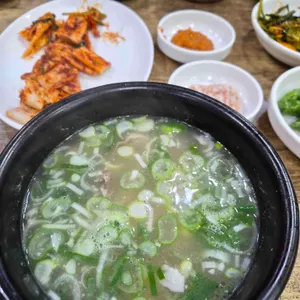 본전돼지국밥 대표 사진