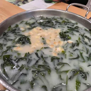 초담미역전골 사진