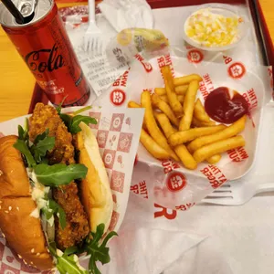 왓더버거 대표 사진