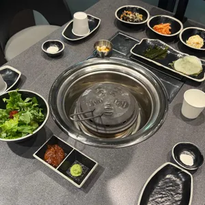 극진우애 리뷰 사진