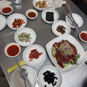 포로수용소굴구이 사진