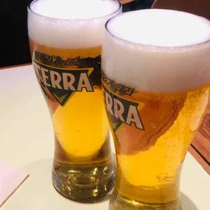 스트릿 리뷰 사진