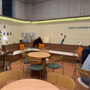 암튼 커피스탠드 리뷰 사진