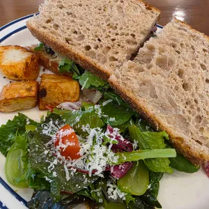 델리카운터213 사진